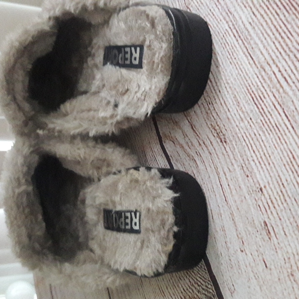 Report faux fur lined jewel embellished mules - Picture 6 of 8